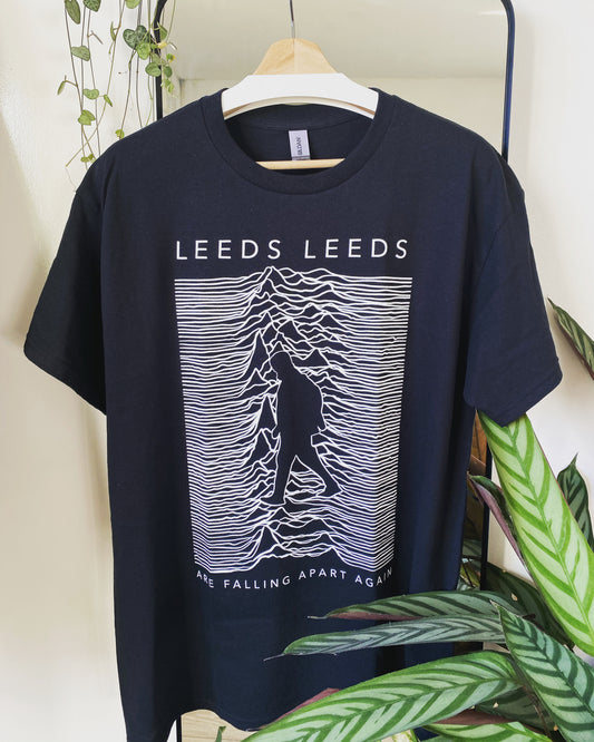 Leeds Are Falling Apart, Bielsa T-shirt